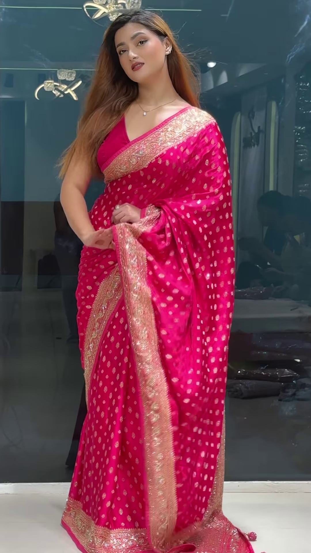 Ethnic Motifs Zari Banarasi Saree – A Timeless Banarasi Treasure - Image 3