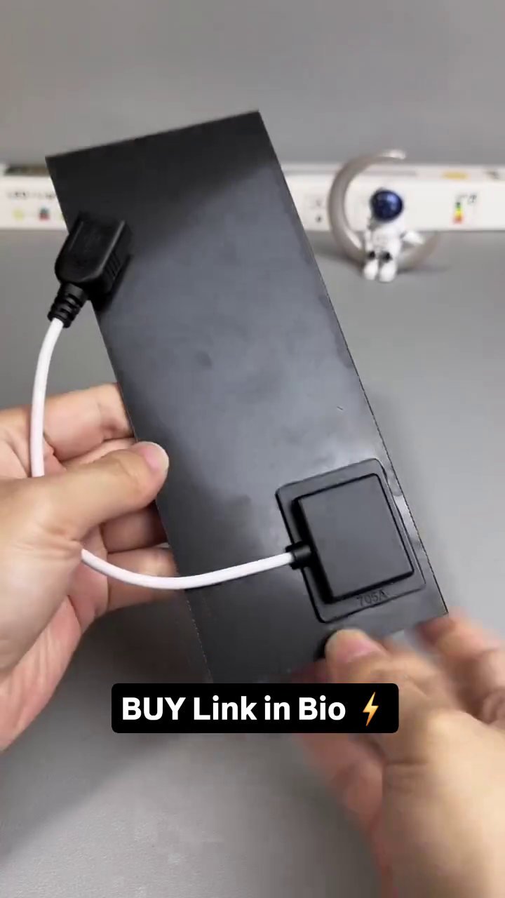 ☀️ Solar-Powered Phone Charger – Stay Charged Anywhere, Anytime! - Image 2