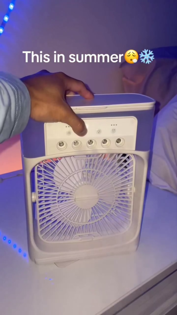 ❄️ Beat the Heat with This Mini Powerhouse Fan! 🌀