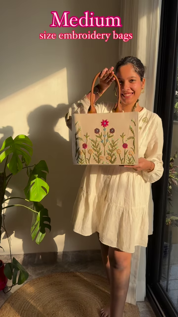 🌸 Medium Embroidered Tote Bags – Handcrafted Floral Elegance - Image 5