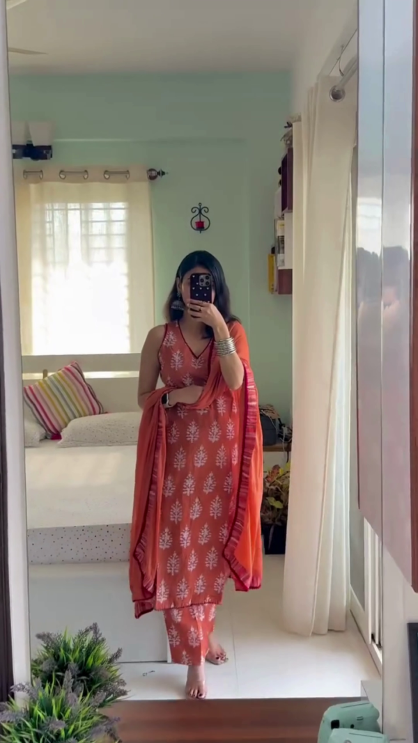 Ethnic Elegance: Handcrafted Indian Kurta Set Collection for Women