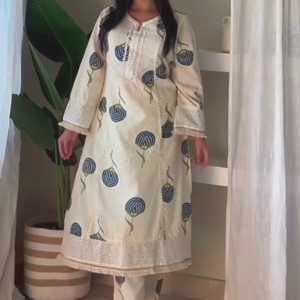 Elegant Floral Embroidered Ethnic Ensemble with Pants