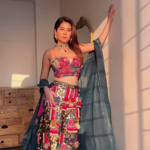 Traditional Ethnic Wear Set – Handcrafted Floral Embroidered Crop Top with Sequined Palazzo and Dupatta Ensemble for Festive Occasions