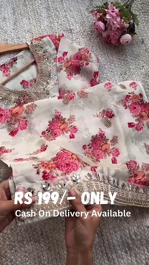 Elegant Floral Embroidered Kurta Set with Detailed Sequins - Image 4