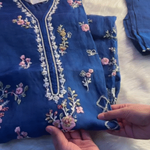 Agha Noor Signature Midnight Blue Floral Embroidered Organza Kurta with Pastel Thread Work and Lace Detailing – Luxury Pret Collection
