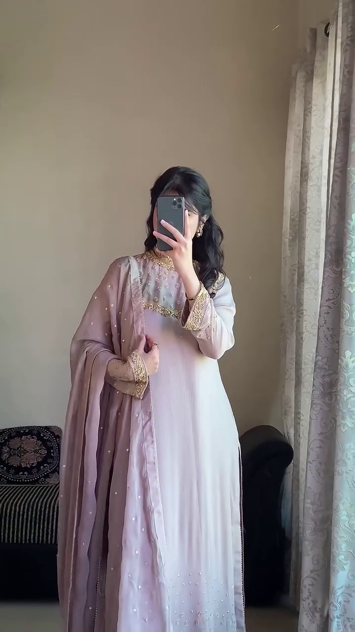 🌸 Pastel Pink Embroidered Chiffon Suit with Golden Borders and Flowing Dupatta - Image 2