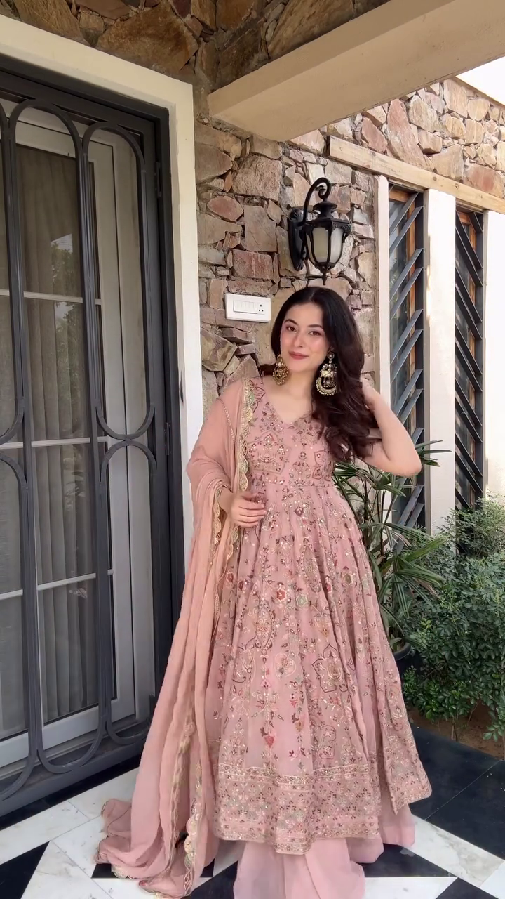 🌟 Peach-Pink Heavy Embellished Anarkali Gown with Dupatta & Intricate Handwork - Image 3