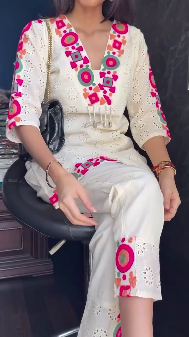 Ivory Boho-Chic Short Kurti Set πΏπ¨ | Multicolor Embroidery & Mirror Work - Image 3