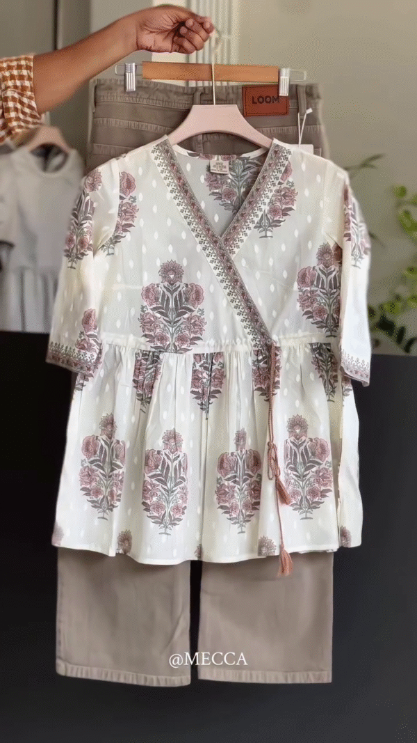 🌸 Elegant Ethnic Floral Top & Pants Set 🌿 | By MECCA - Image 3