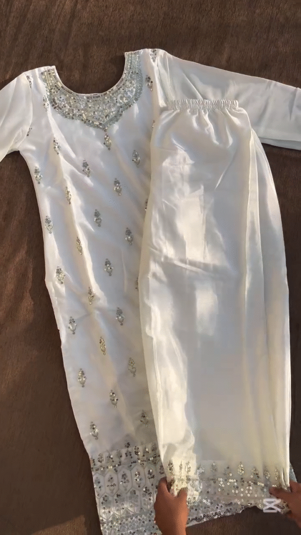 ✨ Snow White Mirror-Embroidered Formal Set 🌸 | Shine with Subtle Glam - Image 5