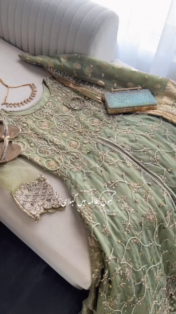 💚 Regal Olive Green Bridal Ensemble 👑 | Fit for the Queen You Are ✨ - Image 5