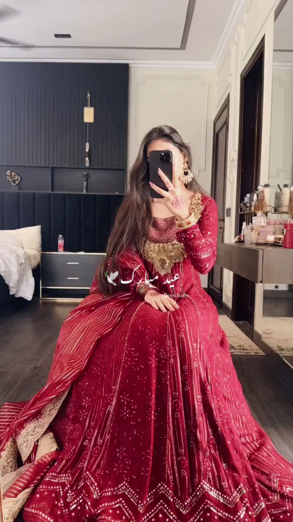 ❤️ Velvet Rose Festive Ensemble | Eid & Wedding Perfection 💫 - Image 9
