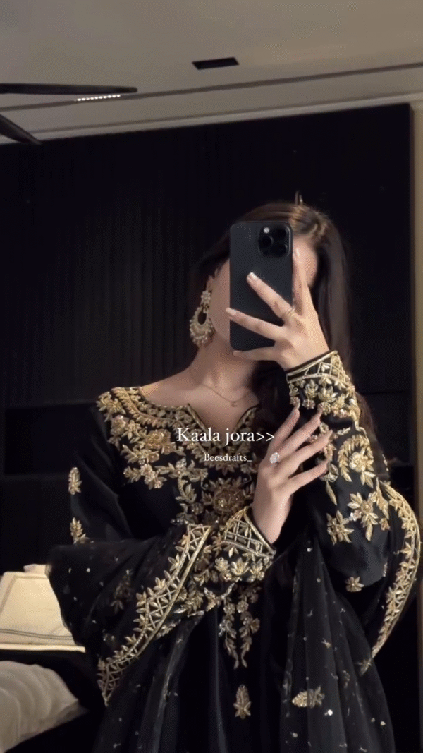 🖤✨ “Kaala Jora – Timeless Elegance” ✨👑 - Image 7