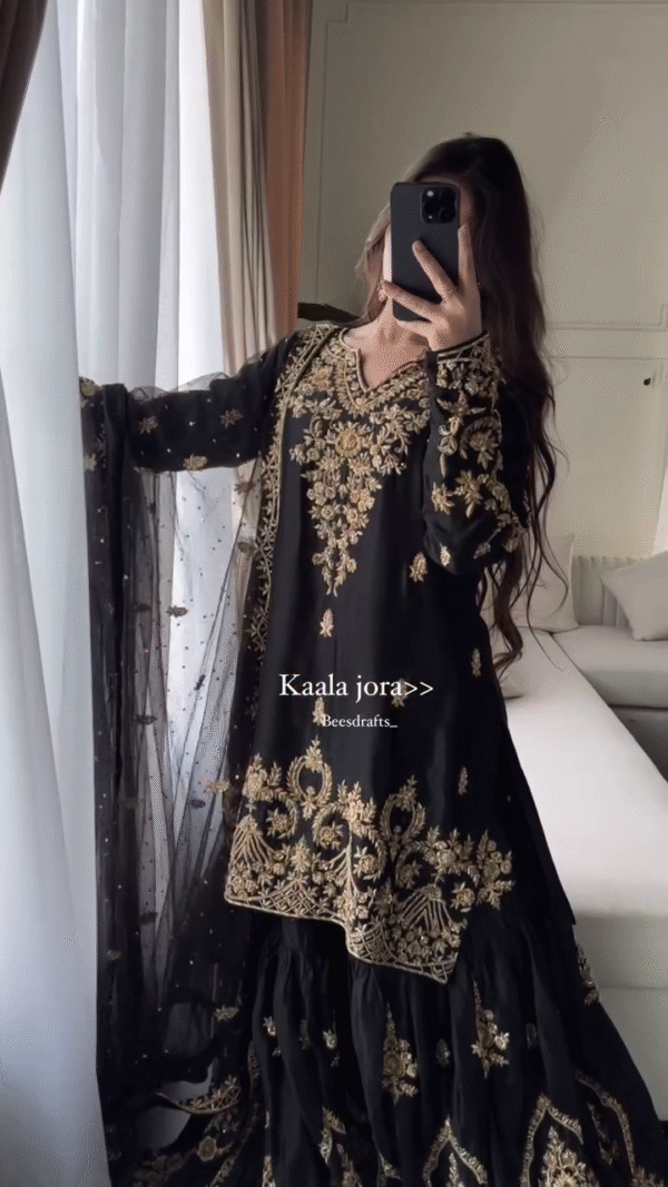 🖤✨ “Kaala Jora – Timeless Elegance” ✨👑 - Image 4