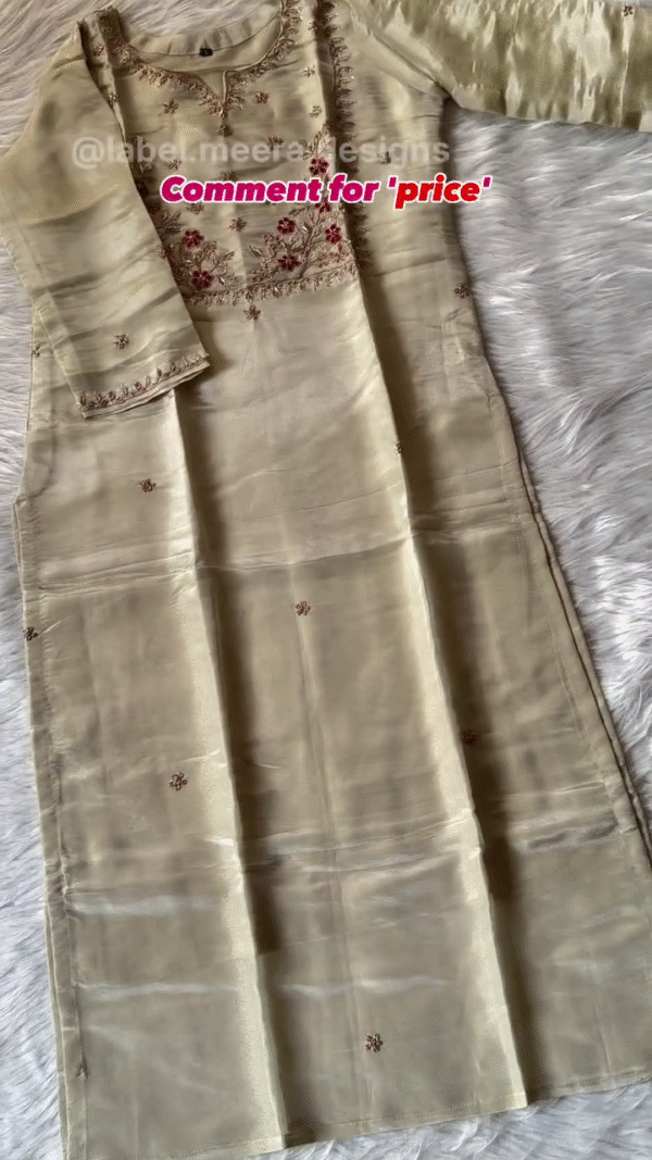 Premium Golden Silk Embroidered Straight Kurta with Handcrafted Floral Detailing for Weddings & Special Occasions 🌟🌼👑