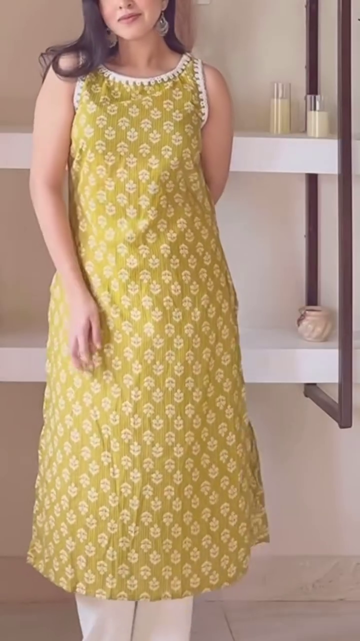 Casual & Chic Pink Printed Cotton Kurta with White Palazzo for Everyday Comfort and Office Wear πΈππ€ - Image 2