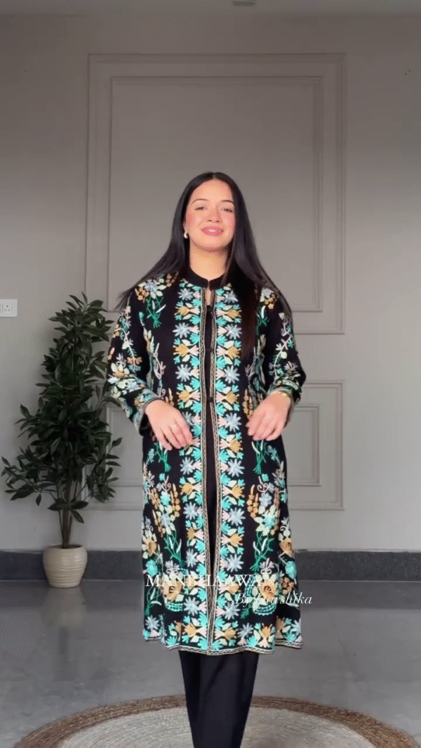Black Floral Kashmiri-Style Embroidered Jacket Kurta – Winter Festive & Elegant Occasion Wear Outfit 🖤🌸🪡 - Image 3