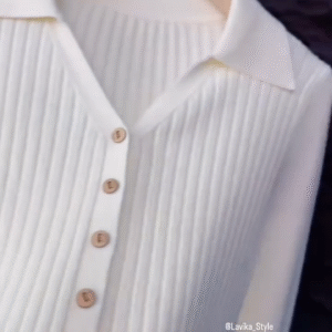 Elegant White Ribbed Knit Cardigan with Button Front & Collar – Chic Everyday Wear