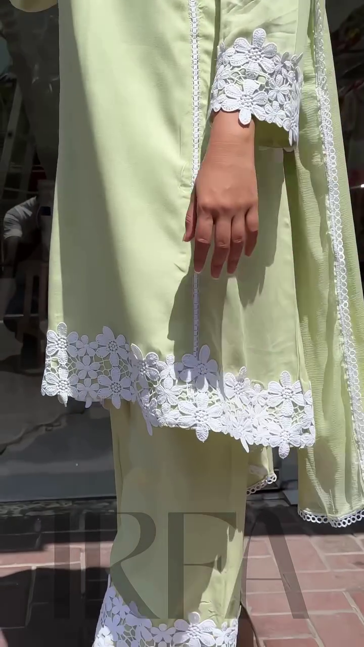 Pastel Green Embroidered 2-Piece Suit with White Lace Detailing – Elegant Ethnic Wear - Image 2