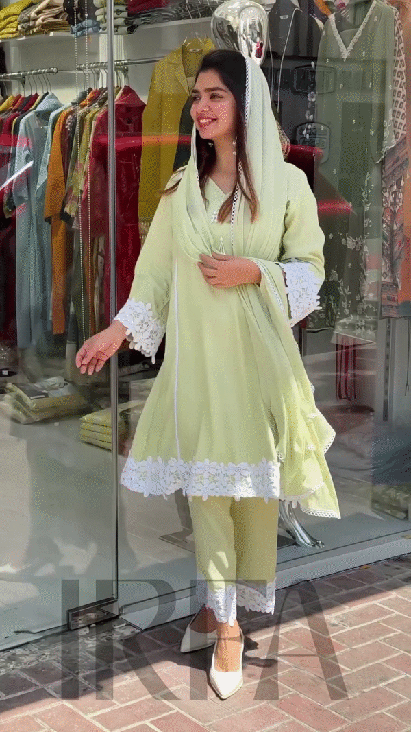 Pastel Green Embroidered 2-Piece Suit with White Lace Detailing – Elegant Ethnic Wear - Image 6